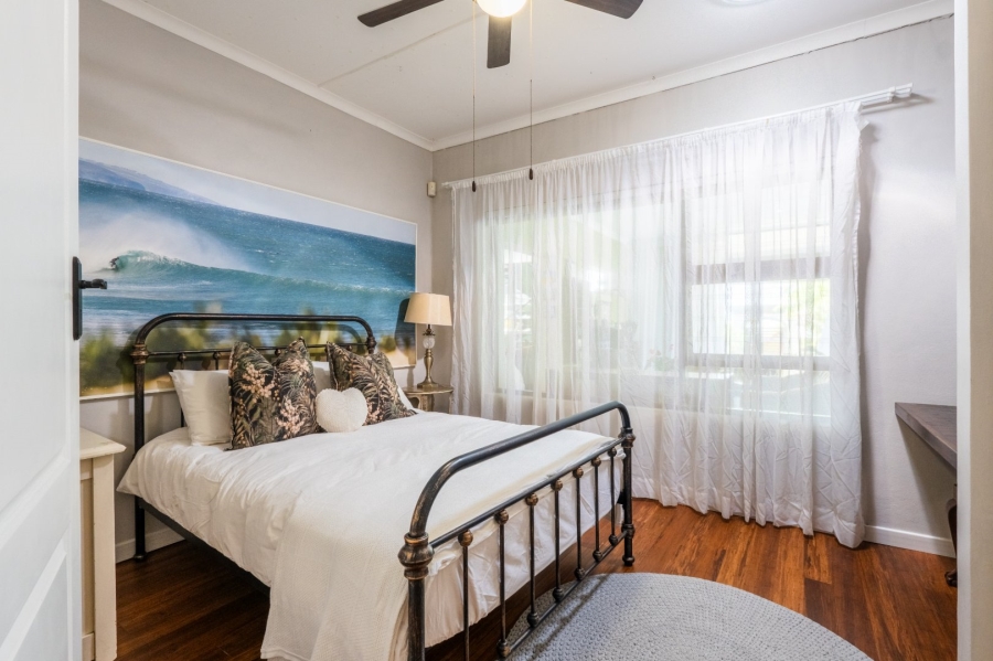 4 Bedroom Property for Sale in Linkside Western Cape